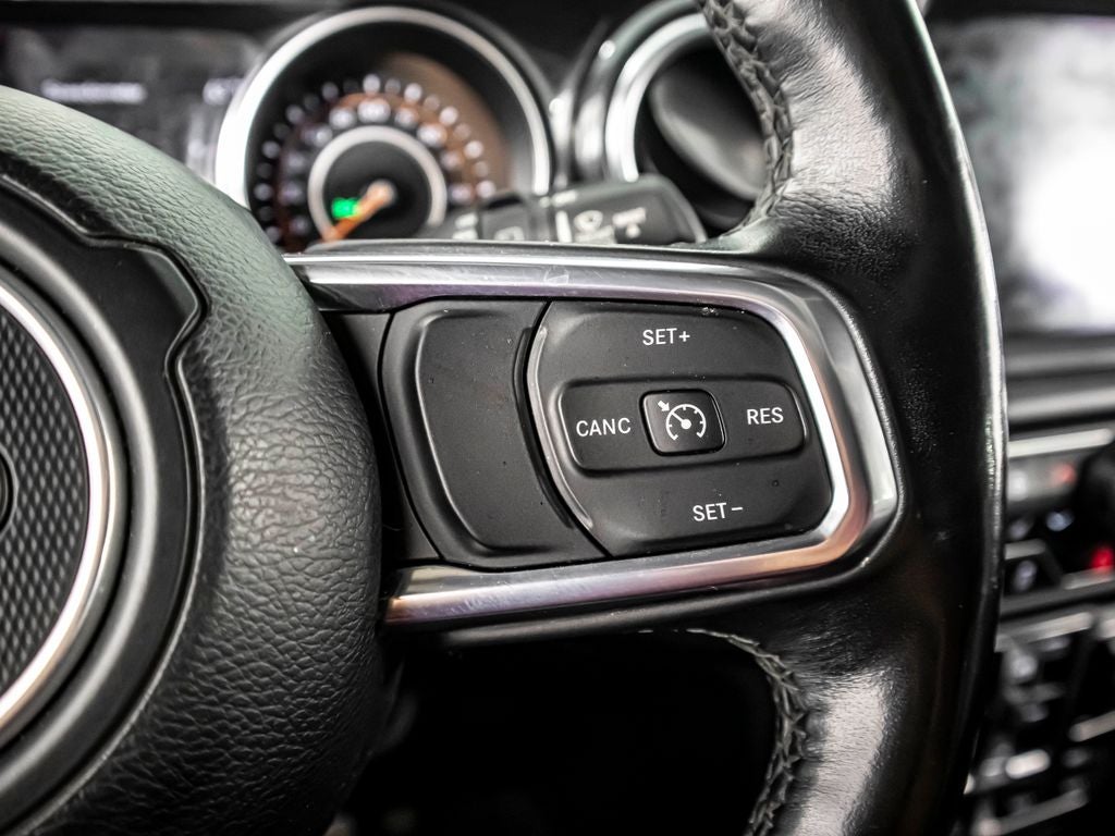 2020 Jeep Wrangler Unlimited Sahara Altitude