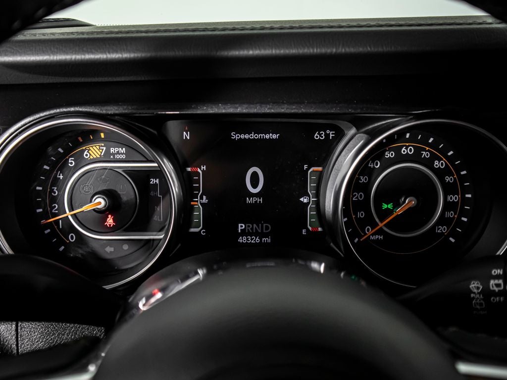2020 Jeep Wrangler Unlimited Sahara Altitude