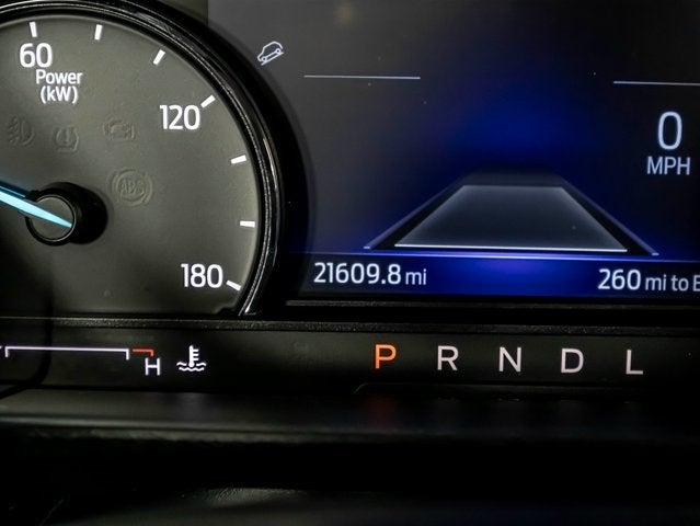 2022 Ford Escape Hybrid SE