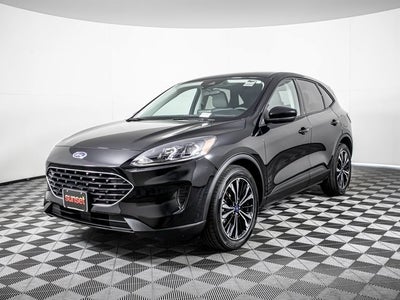 2022 Ford Escape Hybrid SE