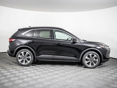 2025 Ford Escape Platinum