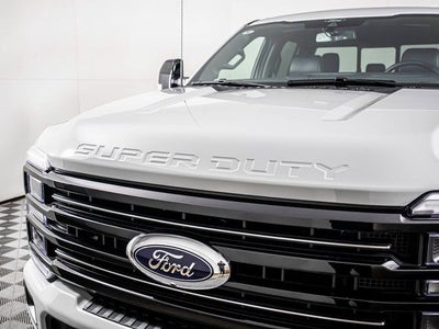 2026 Ford F-350 SD Platinum