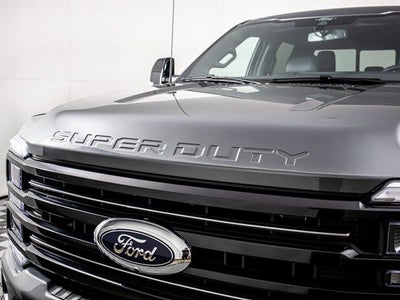 2025 Ford F-350 SD Platinum