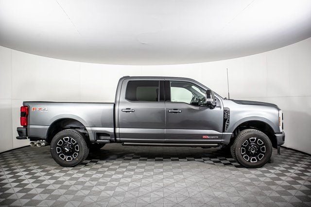 2025 Ford F-350 SD Platinum