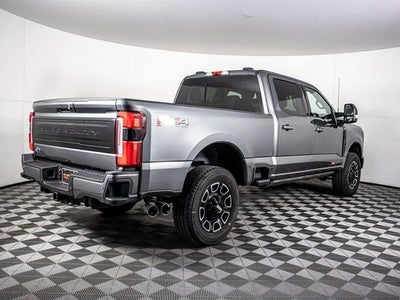 2025 Ford F-350 SD Platinum
