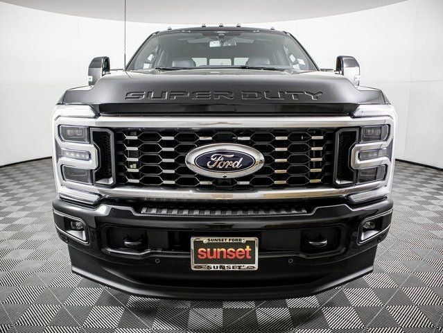 2025 Ford F-350 SD Platinum