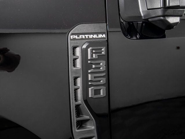 2025 Ford F-350 SD Platinum