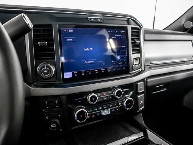 2025 Ford F-350 SD Platinum