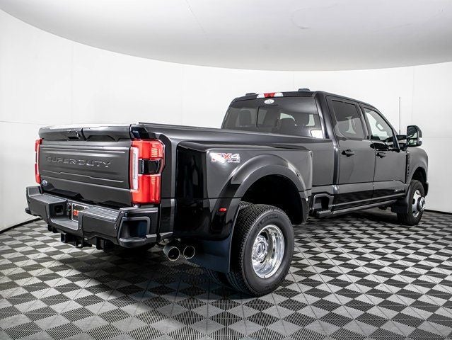 2025 Ford F-350 SD Platinum