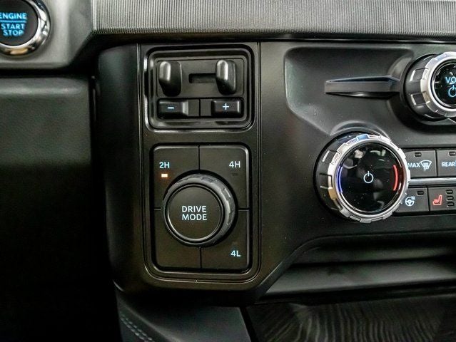 2025 Ford F-350 SD Platinum