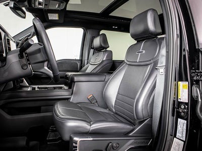 2025 Ford F-350 SD Platinum