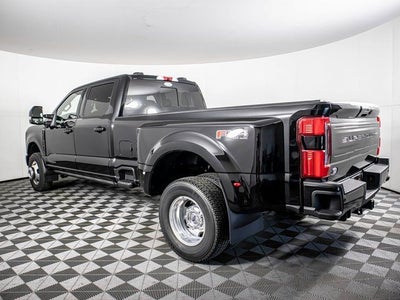 2025 Ford F-350 SD Platinum