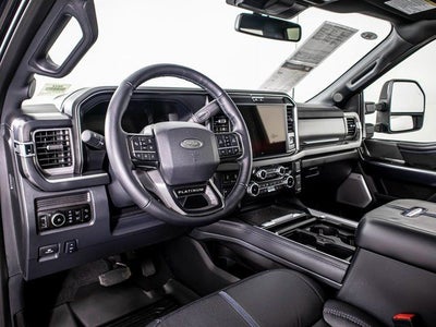 2025 Ford F-450 SD Platinum