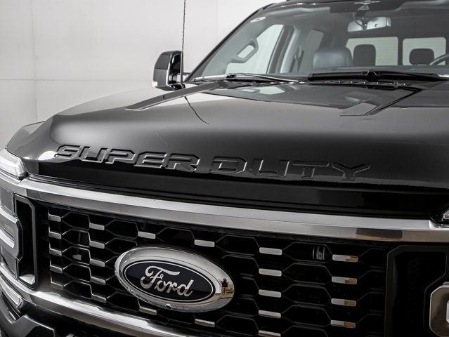 2023 Ford F-450 SD Limited DRW