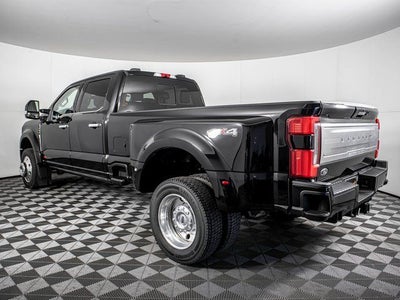 2023 Ford F-450 SD Limited DRW