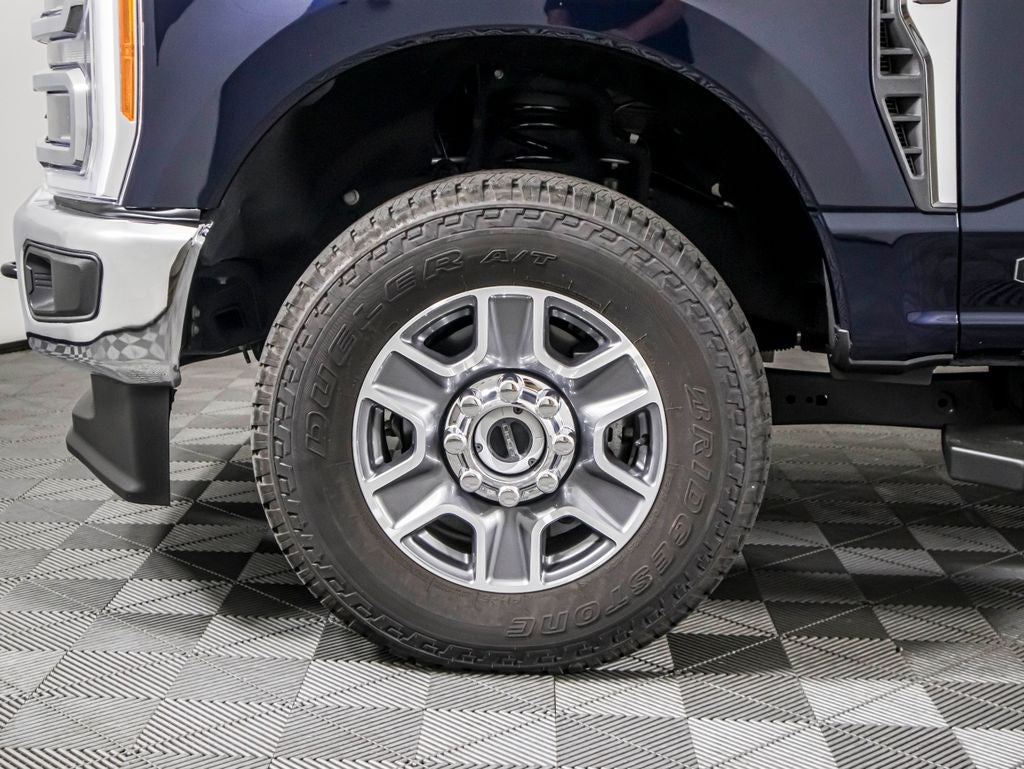 2023 Ford F-350 SD Lariat