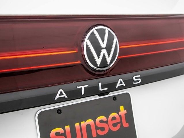 2024 Volkswagen Atlas 2.0T Peak Edition SE w/Technology