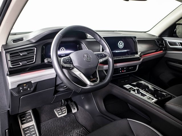 2024 Volkswagen Atlas 2.0T Peak Edition SE w/Technology