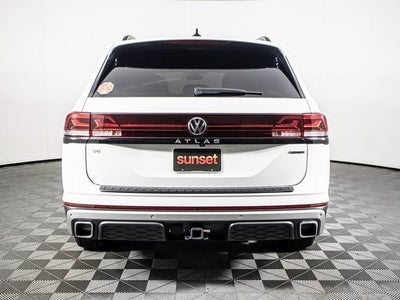 2024 Volkswagen Atlas 2.0T Peak Edition SE w/Technology
