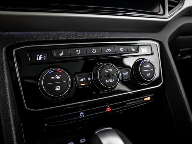 2023 Volkswagen Atlas Cross Sport 3.6L V6 SEL Premium R-Line