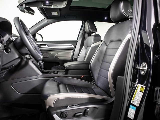 2023 Volkswagen Atlas Cross Sport 3.6L V6 SEL Premium R-Line