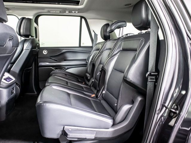 2025 Lincoln Navigator L Reserve