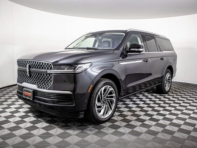 2025 Lincoln Navigator L Reserve