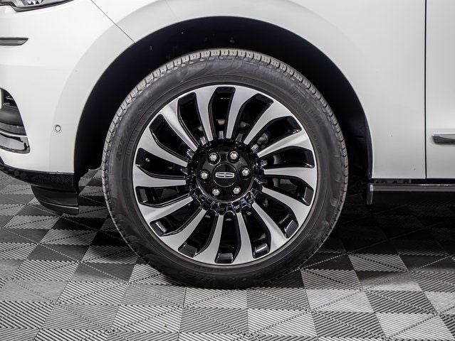2023 Lincoln Navigator L Black Label