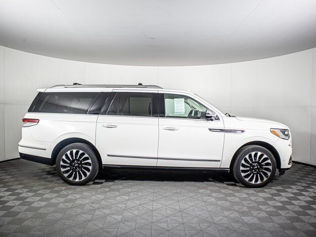 2023 Lincoln Navigator L Black Label