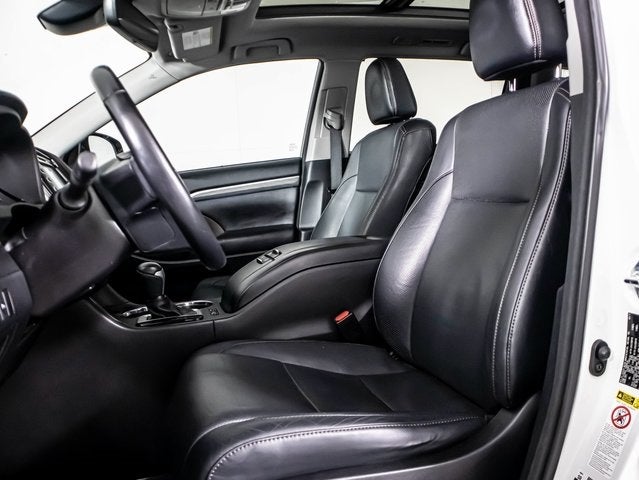 2017 Toyota Highlander Limited Platinum