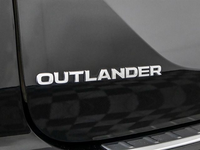 2023 Mitsubishi Outlander PHEV 40th Anniversary