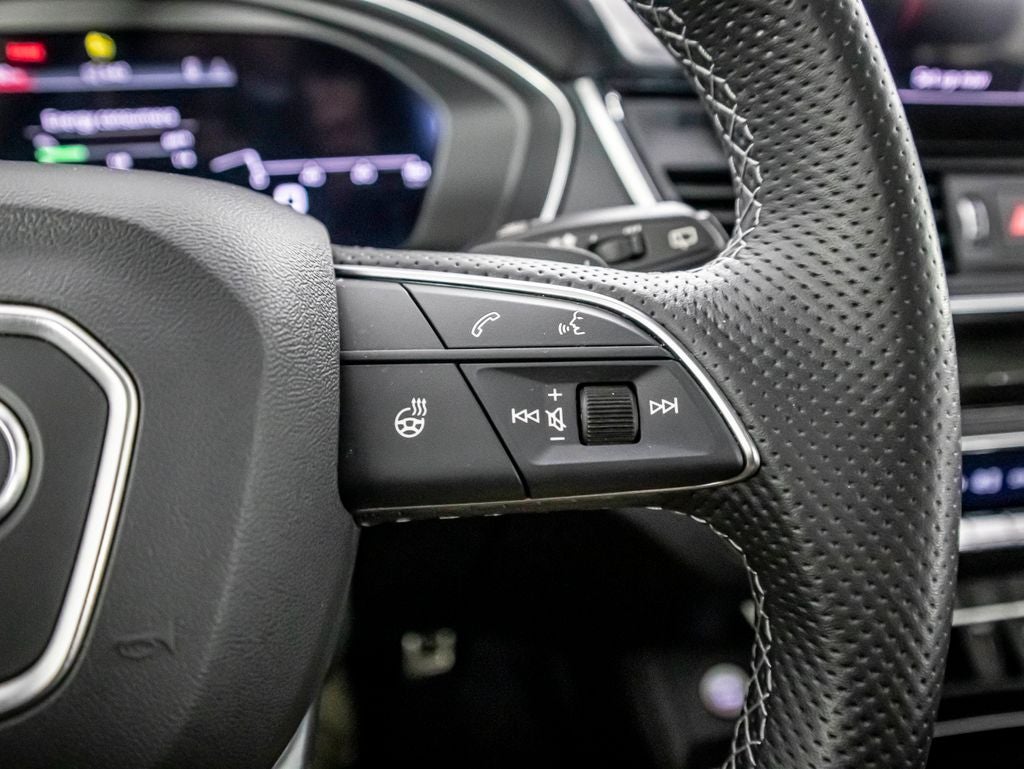 2022 Audi SQ5 Prestige quattro