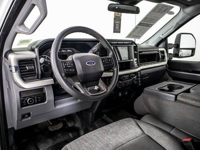 2024 Ford Super Duty F-350 SRW XLT