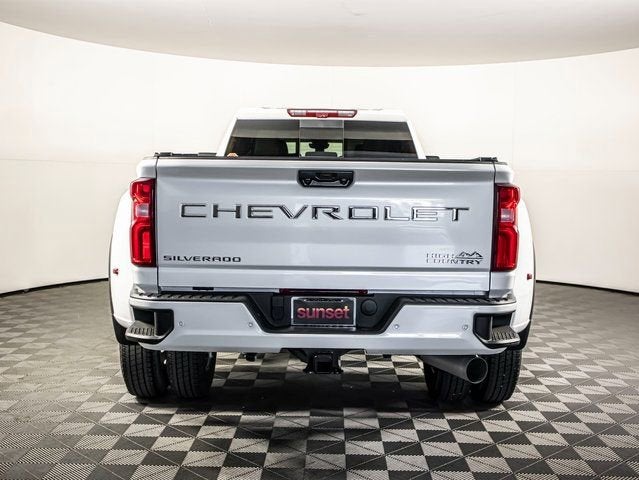 2024 Chevrolet Silverado 3500 HD High Country DRW