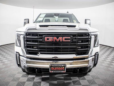 2024 GMC Sierra 2500 HD Pro
