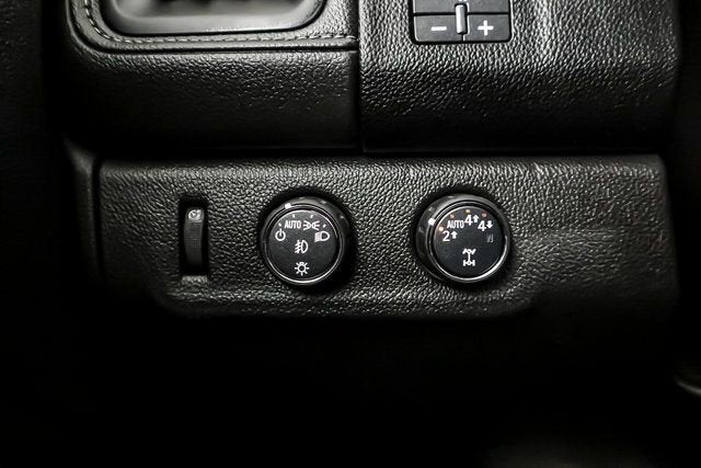 2020 GMC Canyon SLE