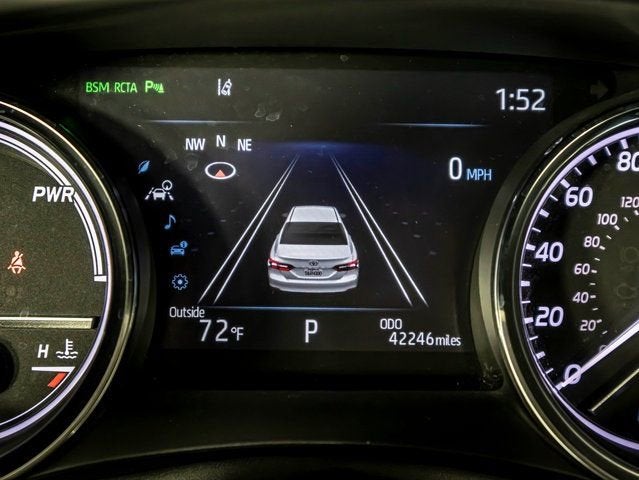 2020 Toyota Camry Hybrid XLE