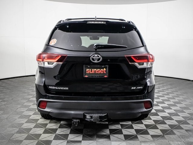 2019 Toyota Highlander SE