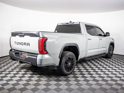2024 Toyota Tundra 4WD SR5