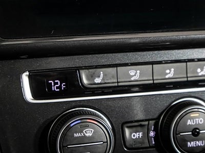 2018 Volkswagen e-Golf SEL Premium