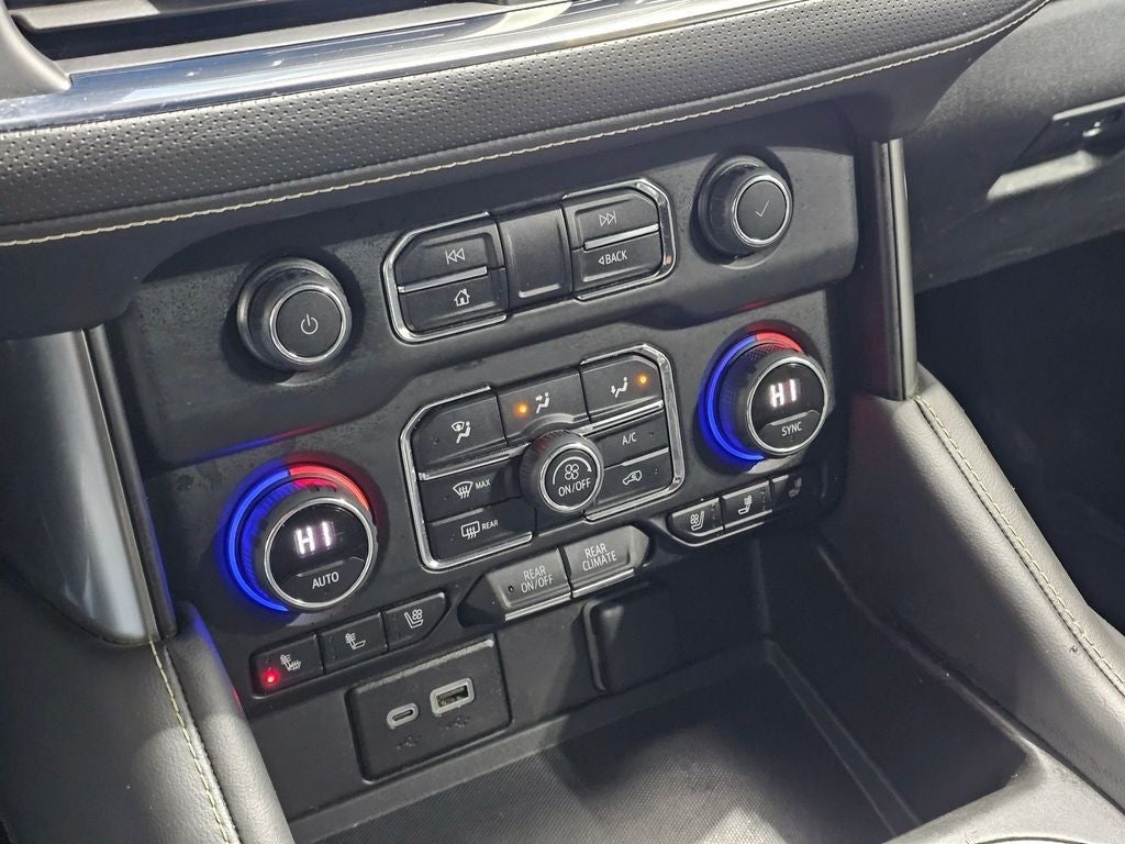 2023 Chevrolet Suburban Premier