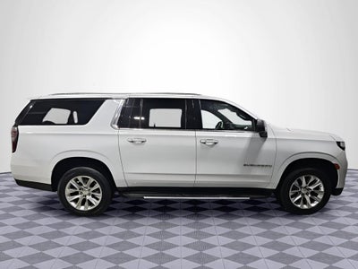 2023 Chevrolet Suburban Premier