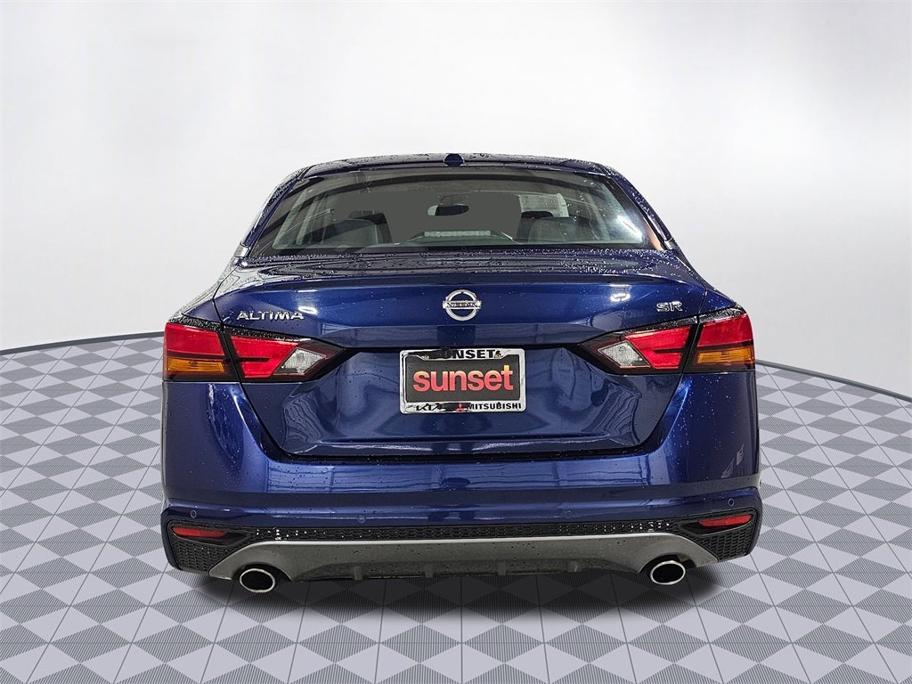 2022 Nissan Altima 2.5 SR