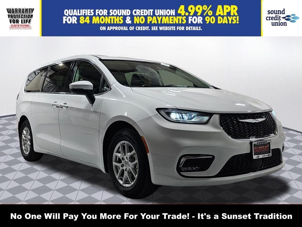 2023 Chrysler Pacifica Touring L