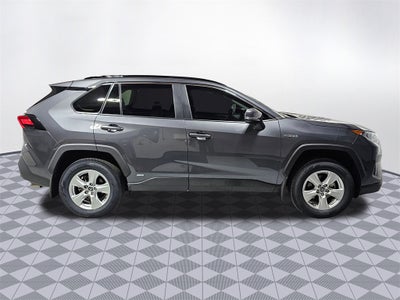 2020 Toyota RAV4 Hybrid XLE