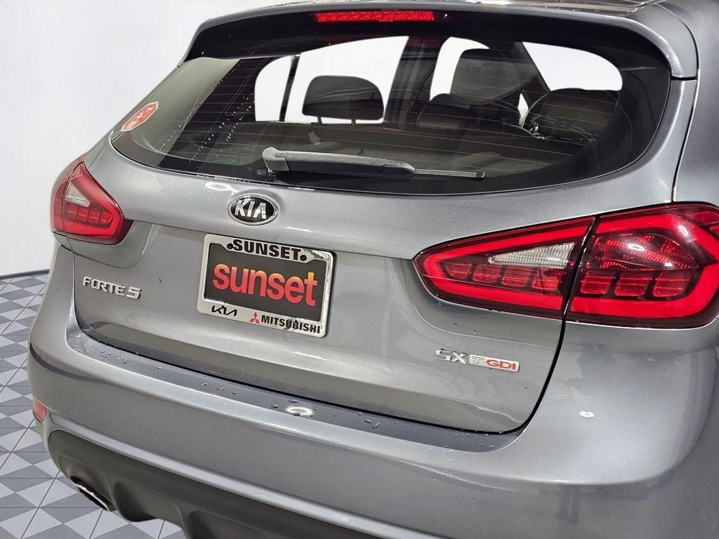 2018 Kia Forte5 SX