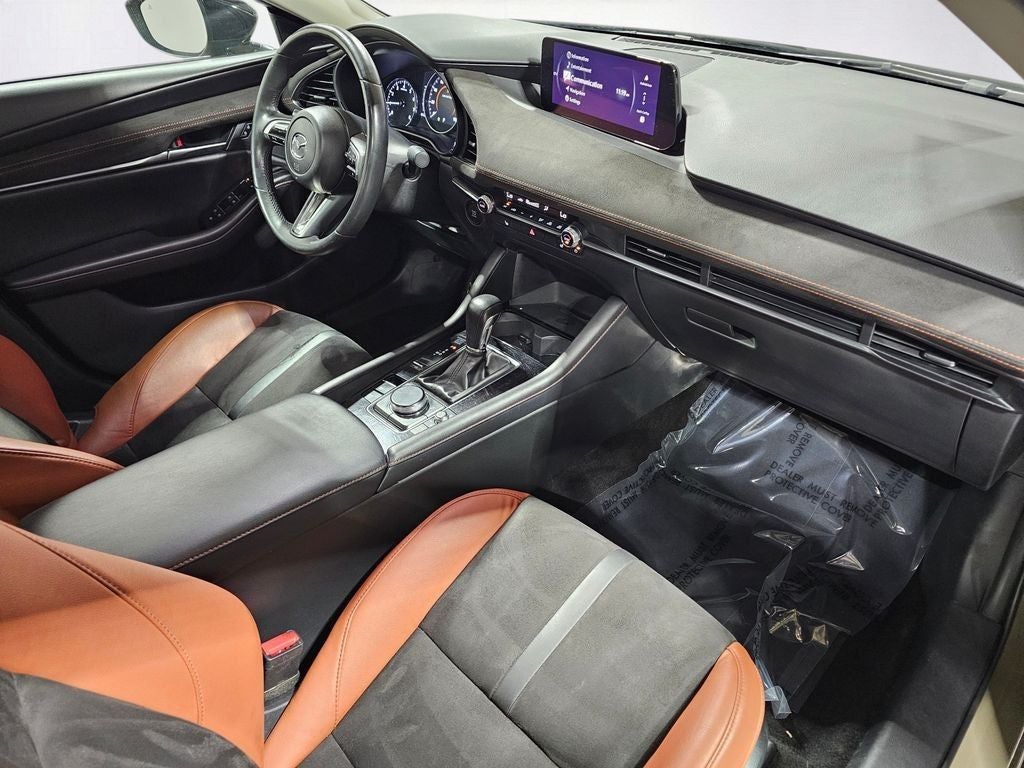 2024 Mazda Mazda3 2.5 Carbon Turbo