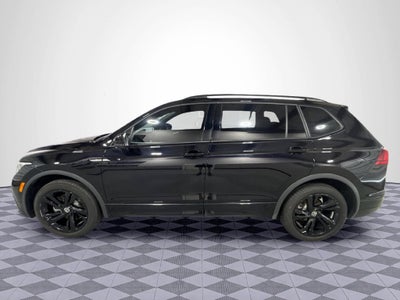 2024 Volkswagen Tiguan 2.0T SE R-Line Black