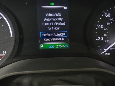 2022 Toyota Sienna LE 8 Passenger