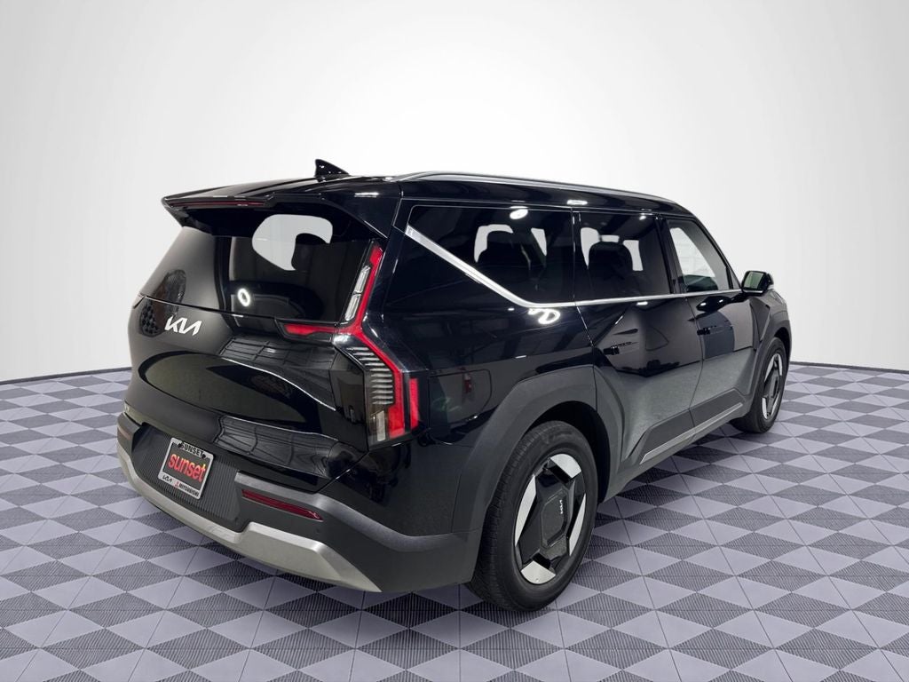 2025 Kia EV9 Wind